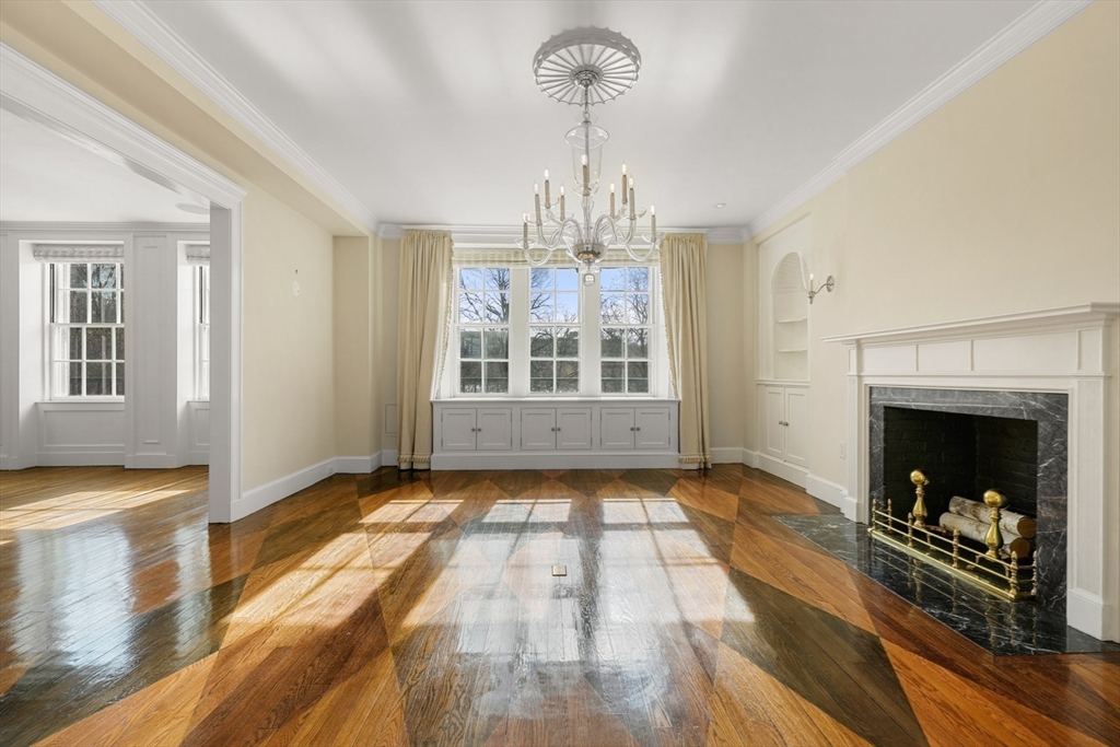 81 Beacon Street 4