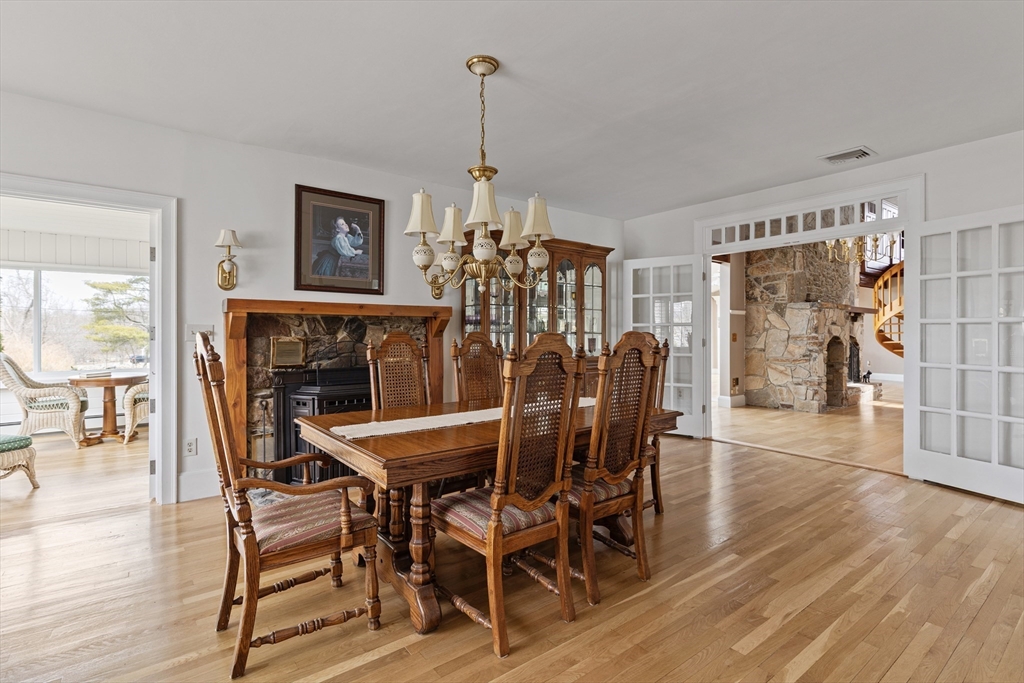 27 Old Upton Rd, Grafton, MA Photo #11