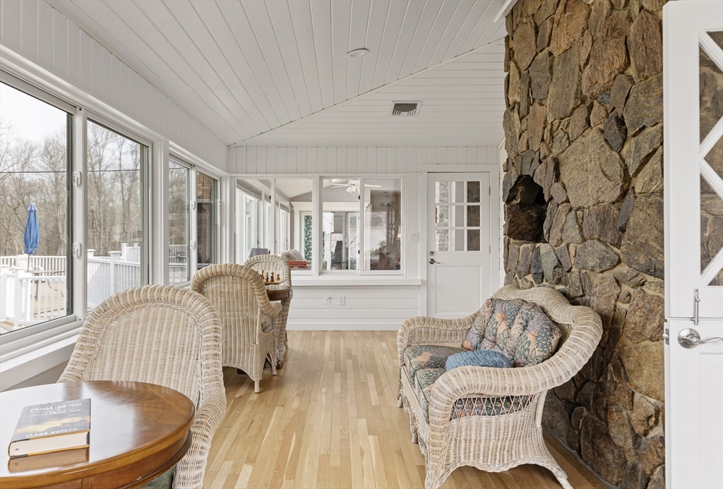27 Old Upton Rd, Grafton, MA Photo #13
