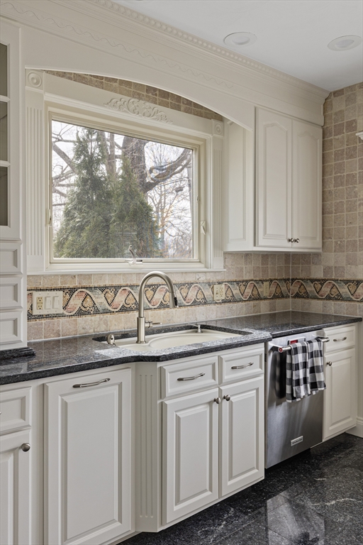 27 Old Upton Rd, Grafton, MA Photo #24