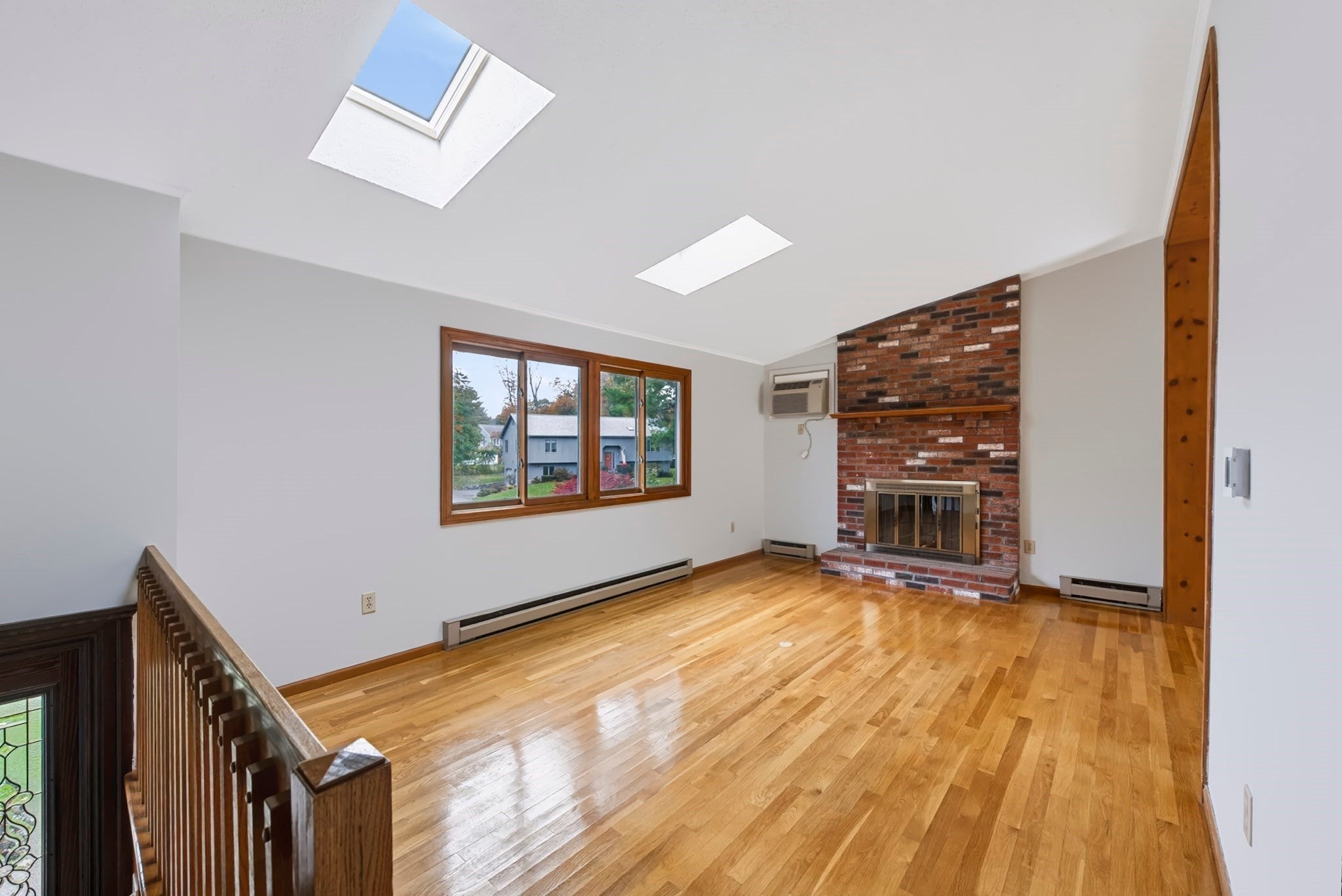 52 Tanglewood Dr, Stoughton, MA, 52 Tanglewood Dr, Stoughton, MA Photo #9