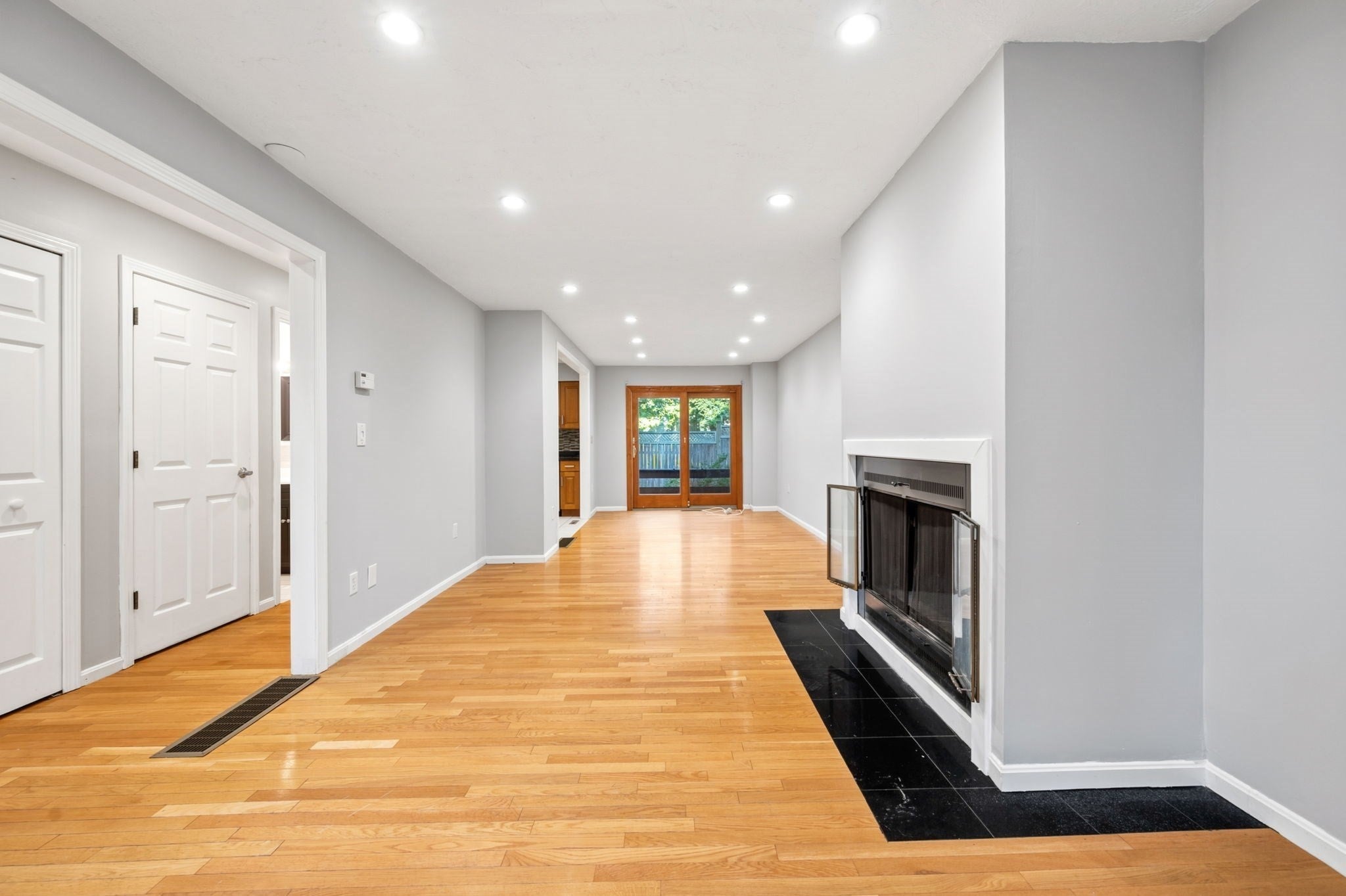 470 Adams St #2, Quincy, MA, 470 Adams St #2, Quincy, MA Photo #4