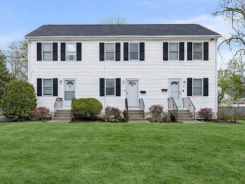 Photo of 35 Colonel Bell Dr #35, Brockton, MA 02301 (MLS # 73478403)