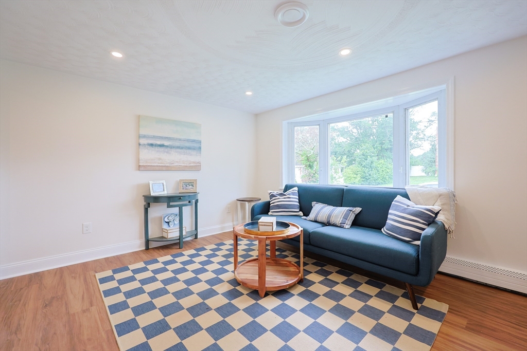 25 Overlook Ave