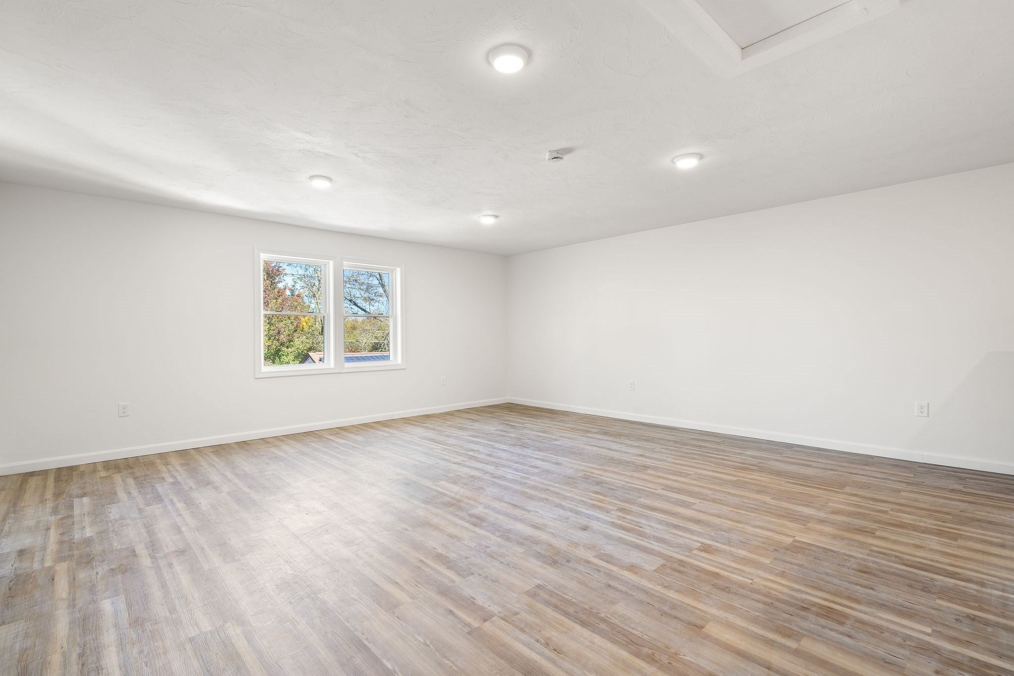 488 Elm St, Marlborough, MA, 488 Elm St, Marlborough, MA Photo #25