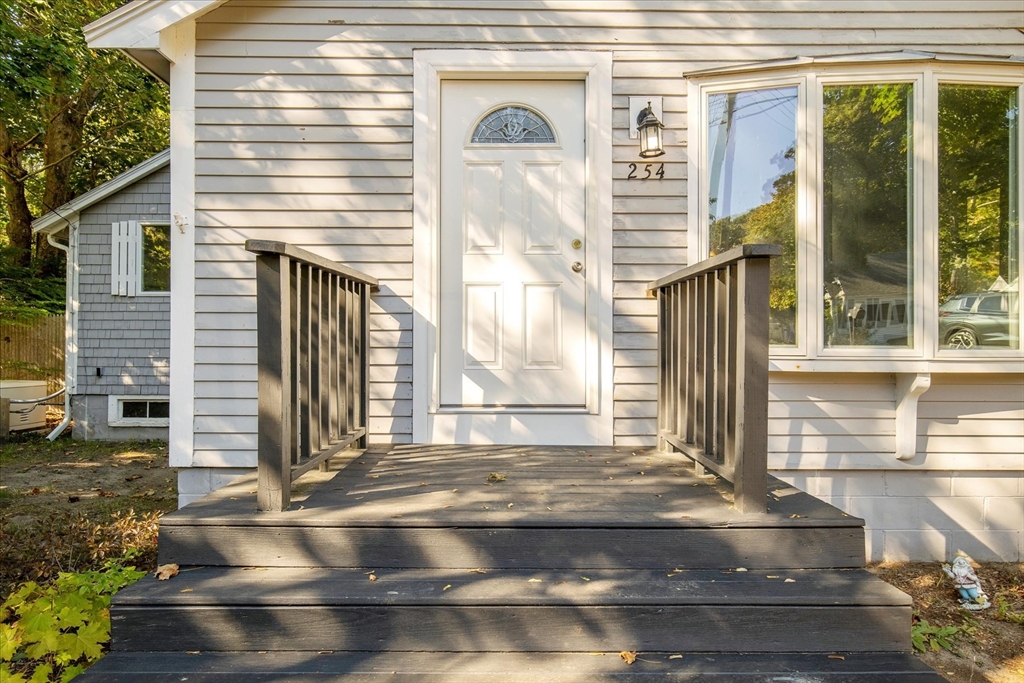 254 Barlows Landing Rd