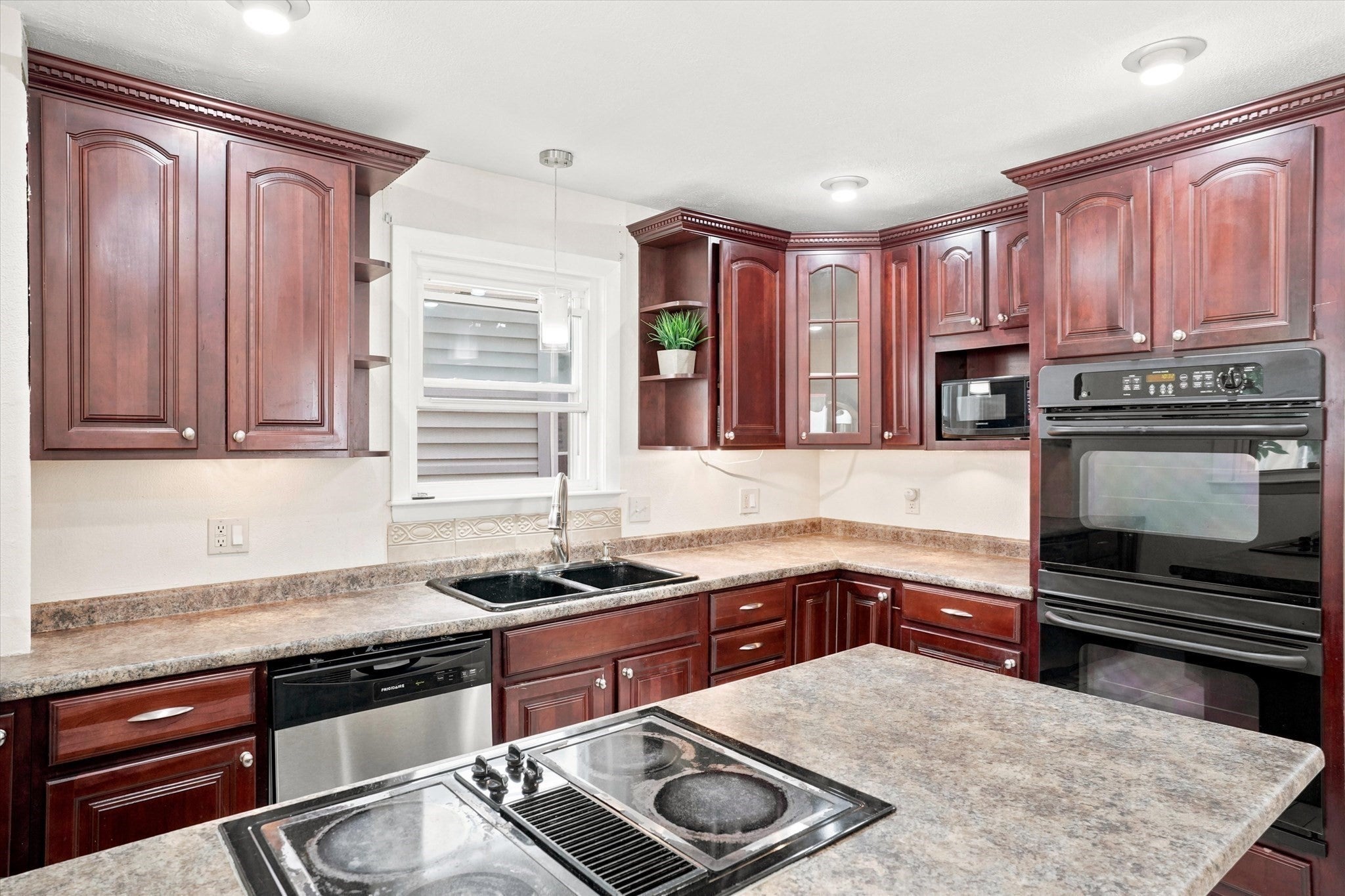 17 Basset St, Lynn, MA, 17 Basset St, Lynn, MA Photo #14