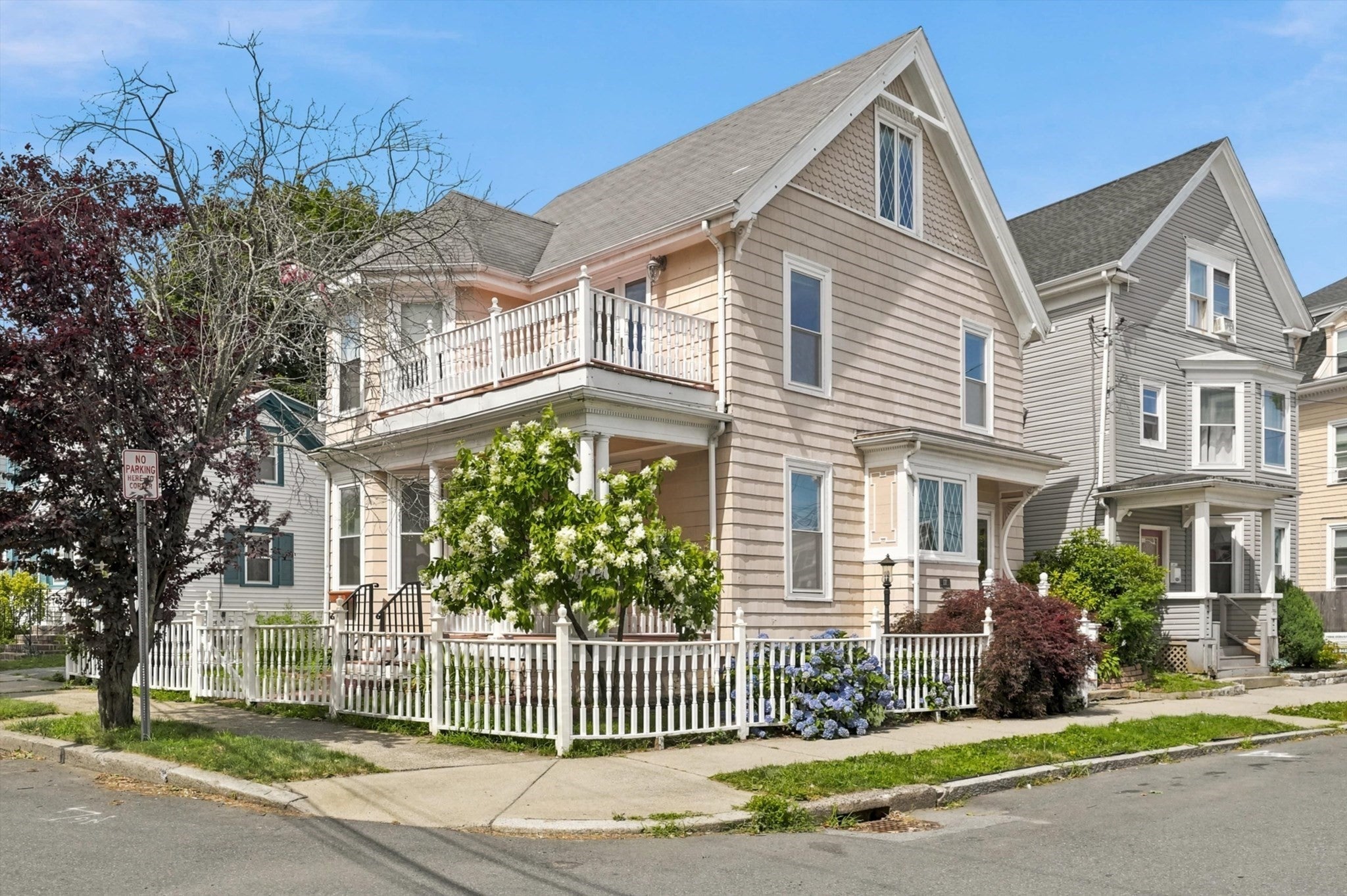 17 Basset St, Lynn MA 01902