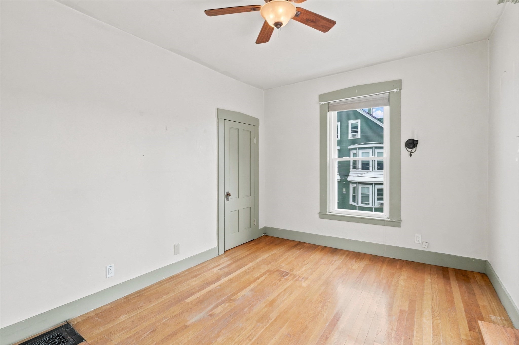 17 Basset St, Lynn, MA, 17 Basset St, Lynn, MA Photo #23
