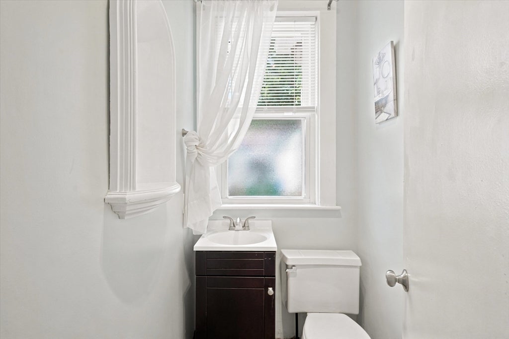 17 Basset St, Lynn, MA, 17 Basset St, Lynn, MA Photo #16