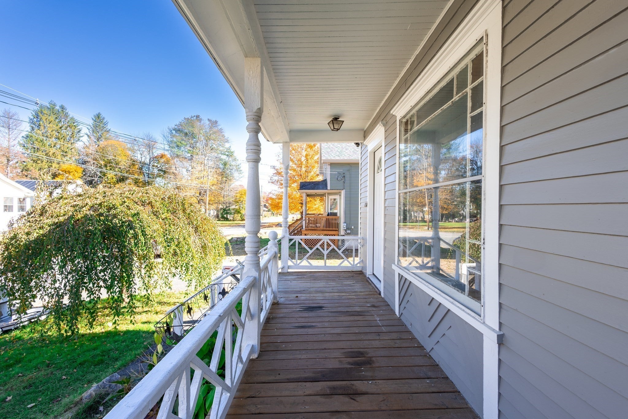 50 E Myrtle St