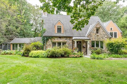 Photo of 67 Whittier Rd, Wellesley, MA 02481 (MLS # 73511598)