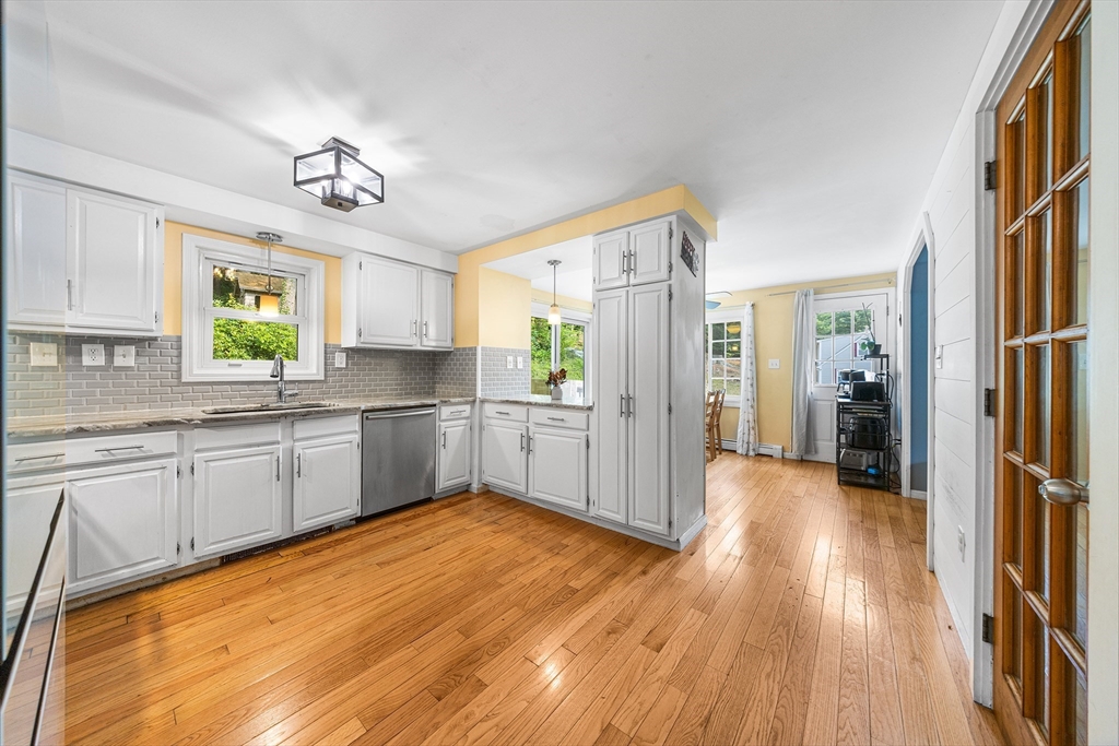 66 Buttonwood Ave