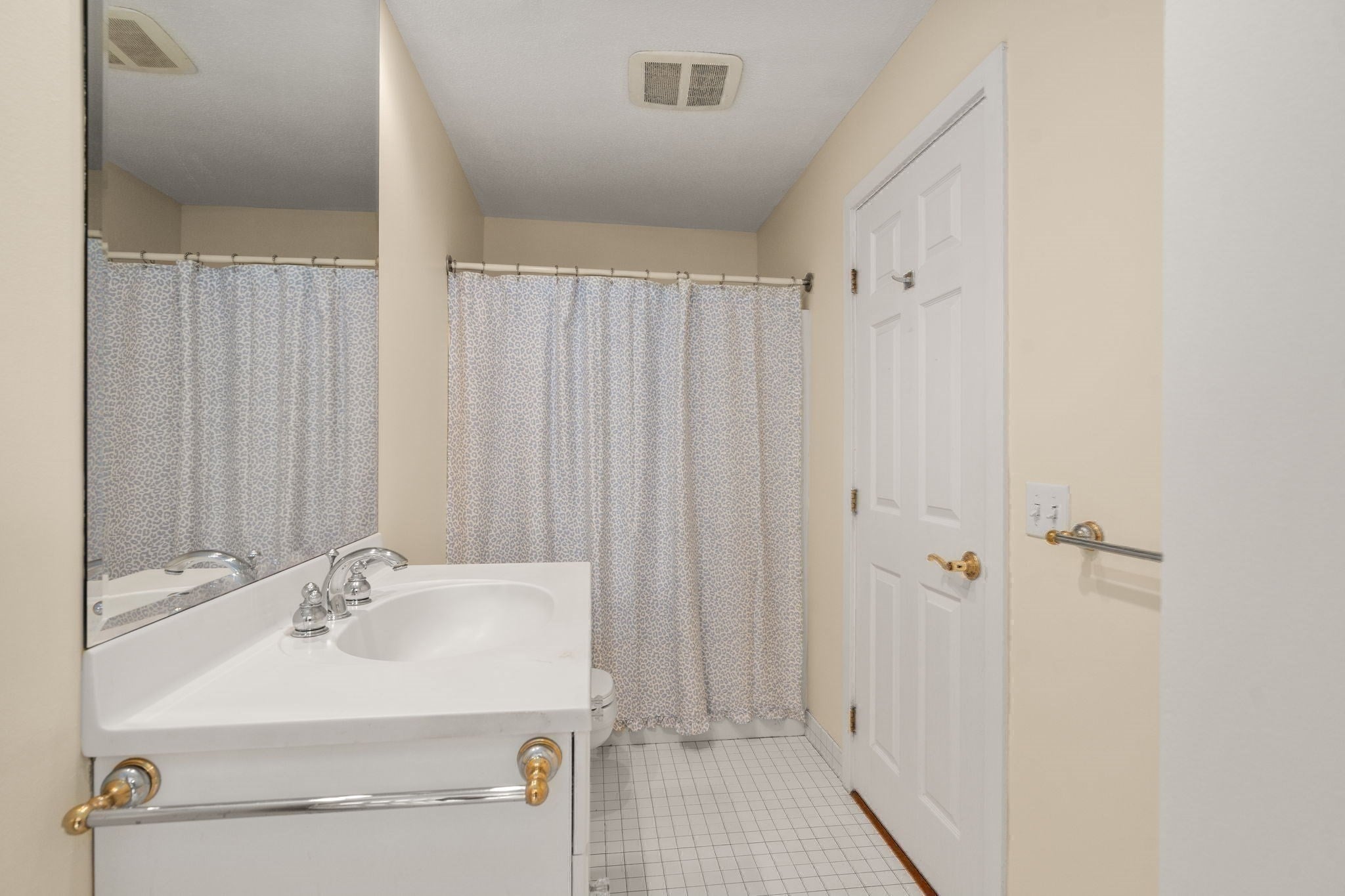 51 Pettee ST #34, Newton, MA, 51 Pettee ST #34, Newton, MA Photo #18