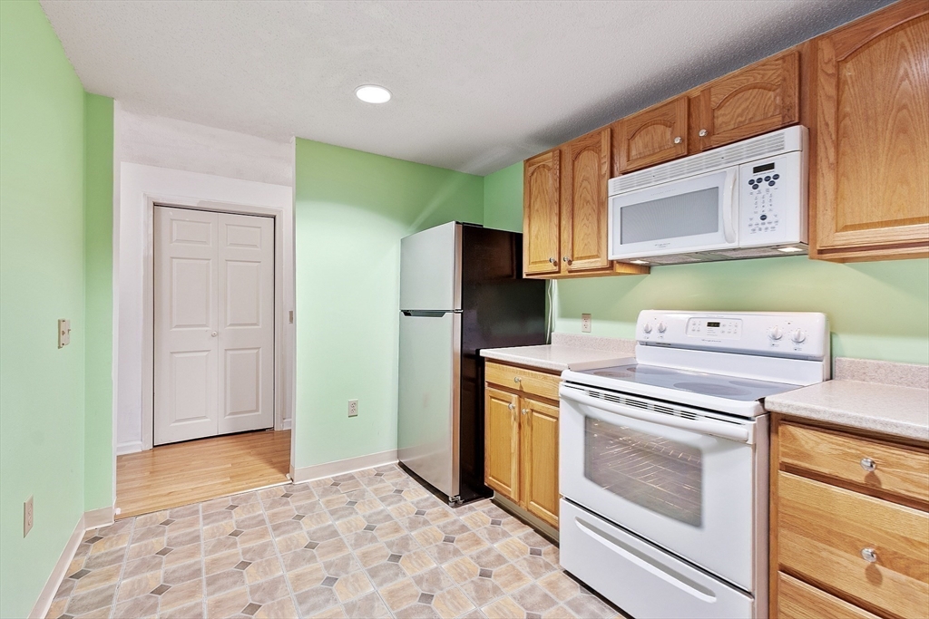 2 Ocean Ave 1J