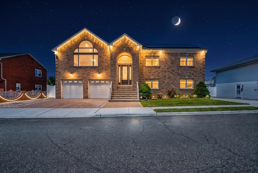 33 Tedford Ave