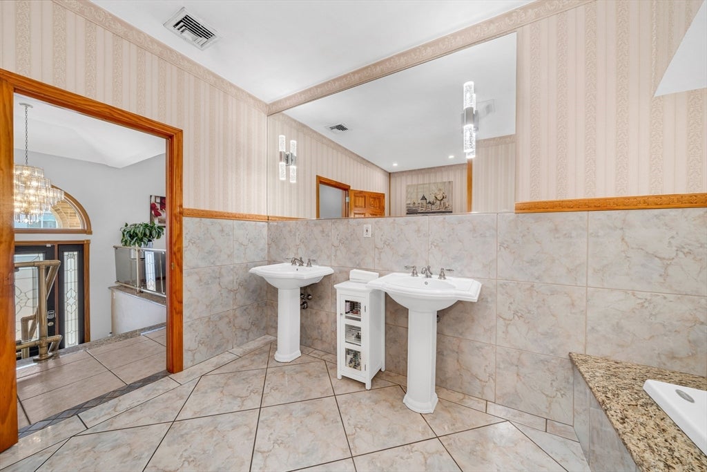 33 Tedford Ave, Revere, MA, 33 Tedford Ave, Revere, MA Photo #28