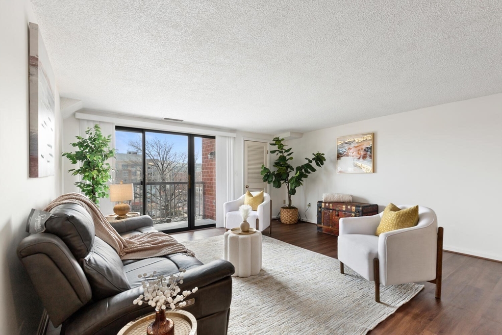 30 Revere Beach Parkway 611