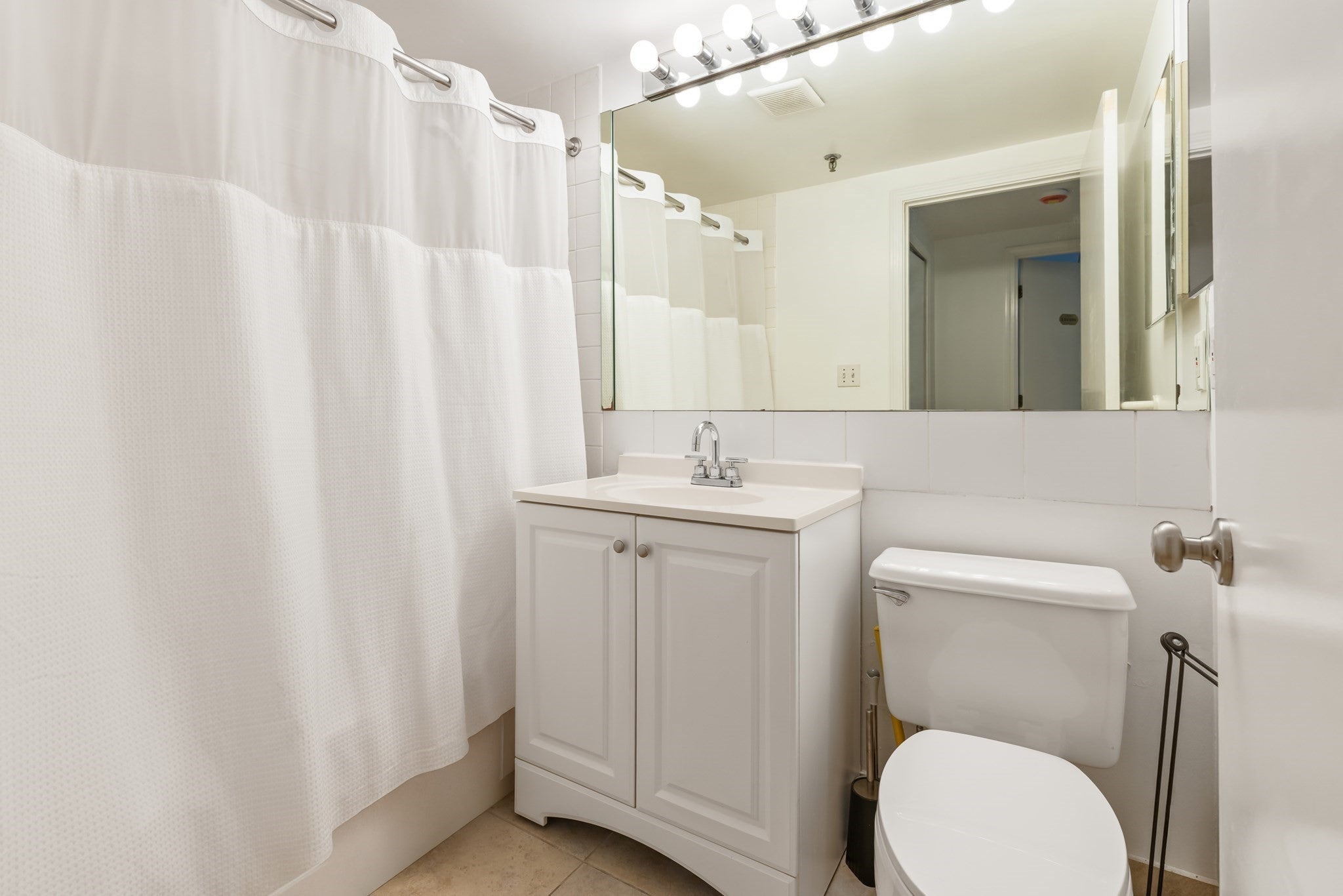 1933 Commonwealth Avenue #112, Boston, MA Photo #17