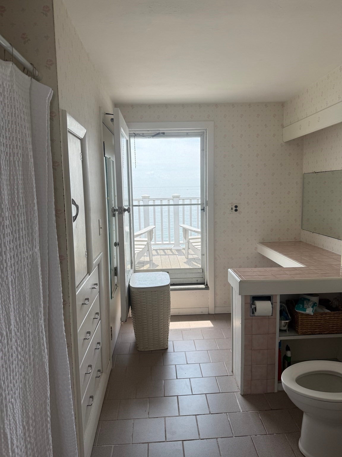 15 Beach Street Ct, Gloucester, MA Photo #11