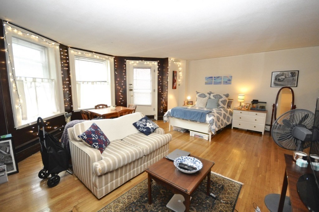 186 Beacon Street 1B