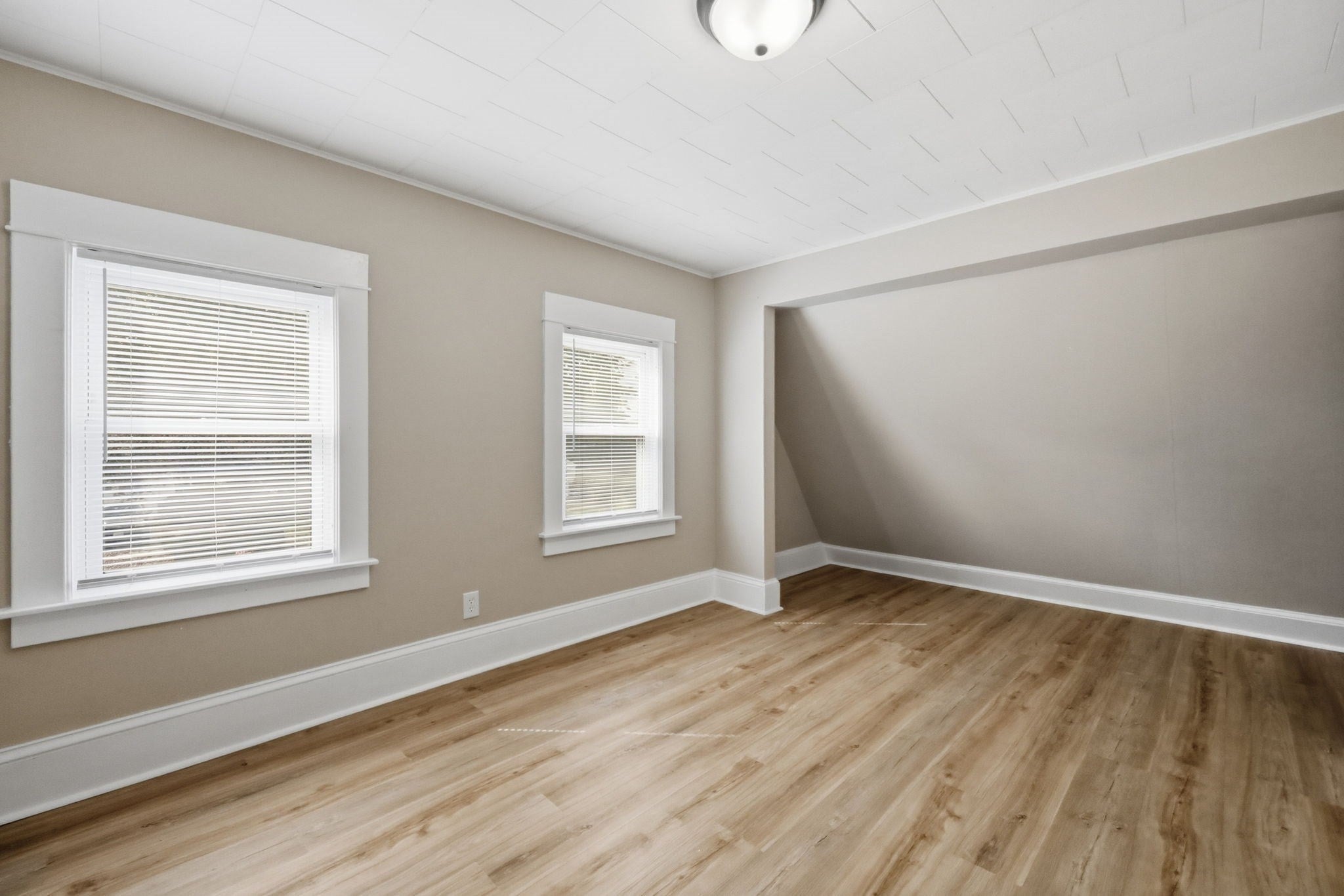 13 Furrow St, Westfield, MA Photo #21