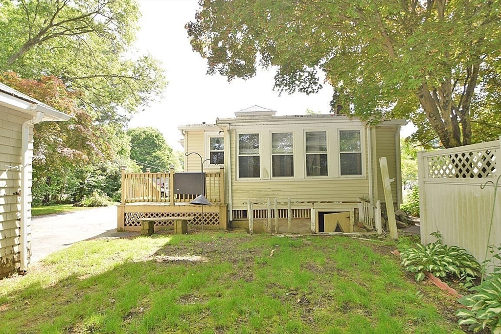 70 Cross St