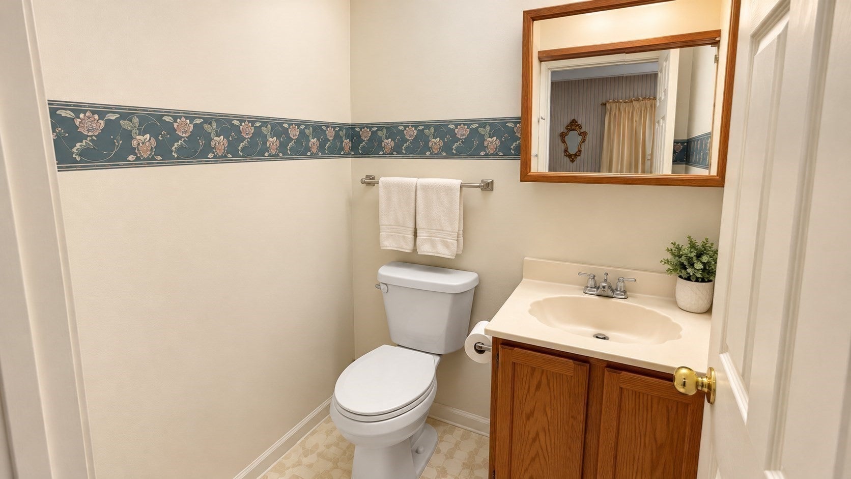 8 Castlegate Dr #8, Springfield, MA, 8 Castlegate Dr #8, Springfield, MA Photo #16