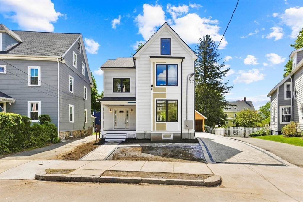 27 Lewis Avenue, Arlington, MA Photo #3
