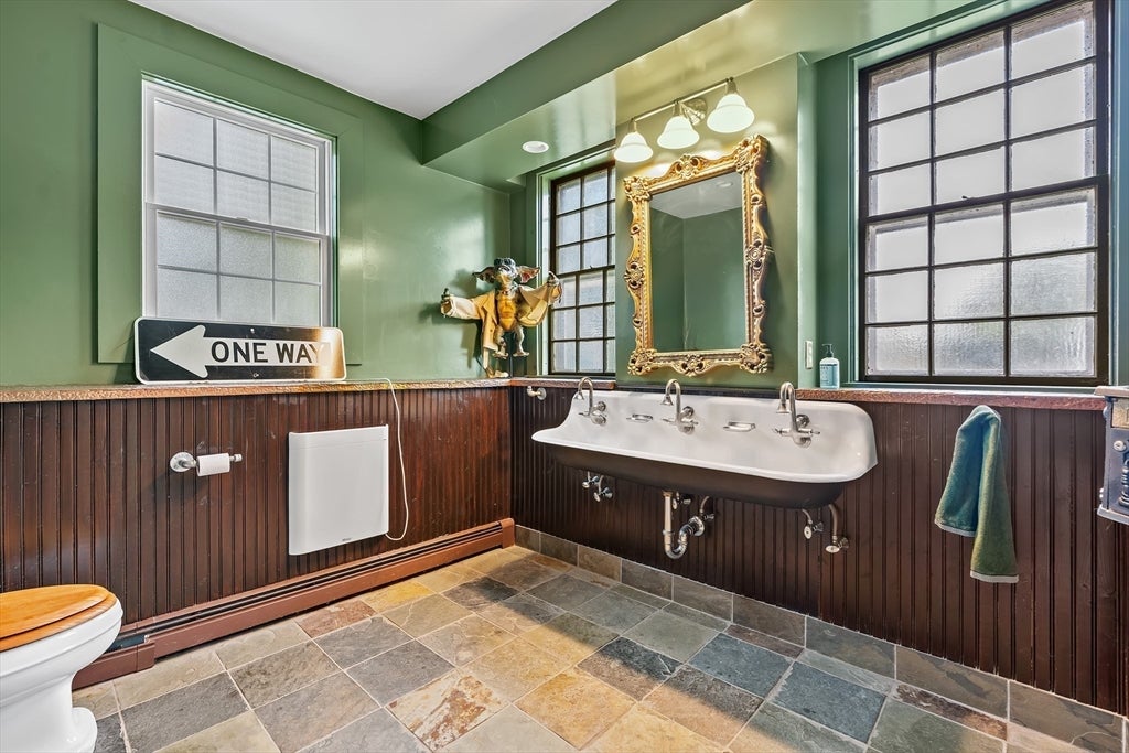 16 Williams St, Easton, MA Photo #34