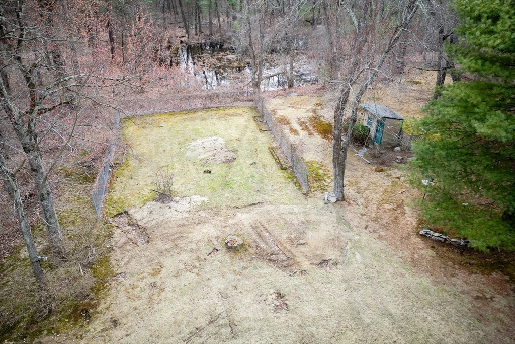 12 Oak Tree Lane