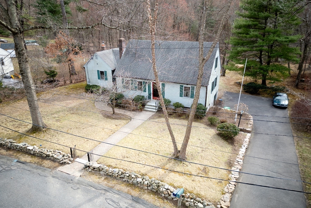 Ashland, Massachusetts 01721, United States, 4 Bedrooms Bedrooms, ,2 BathroomsBathrooms,Residential,Pending,104061