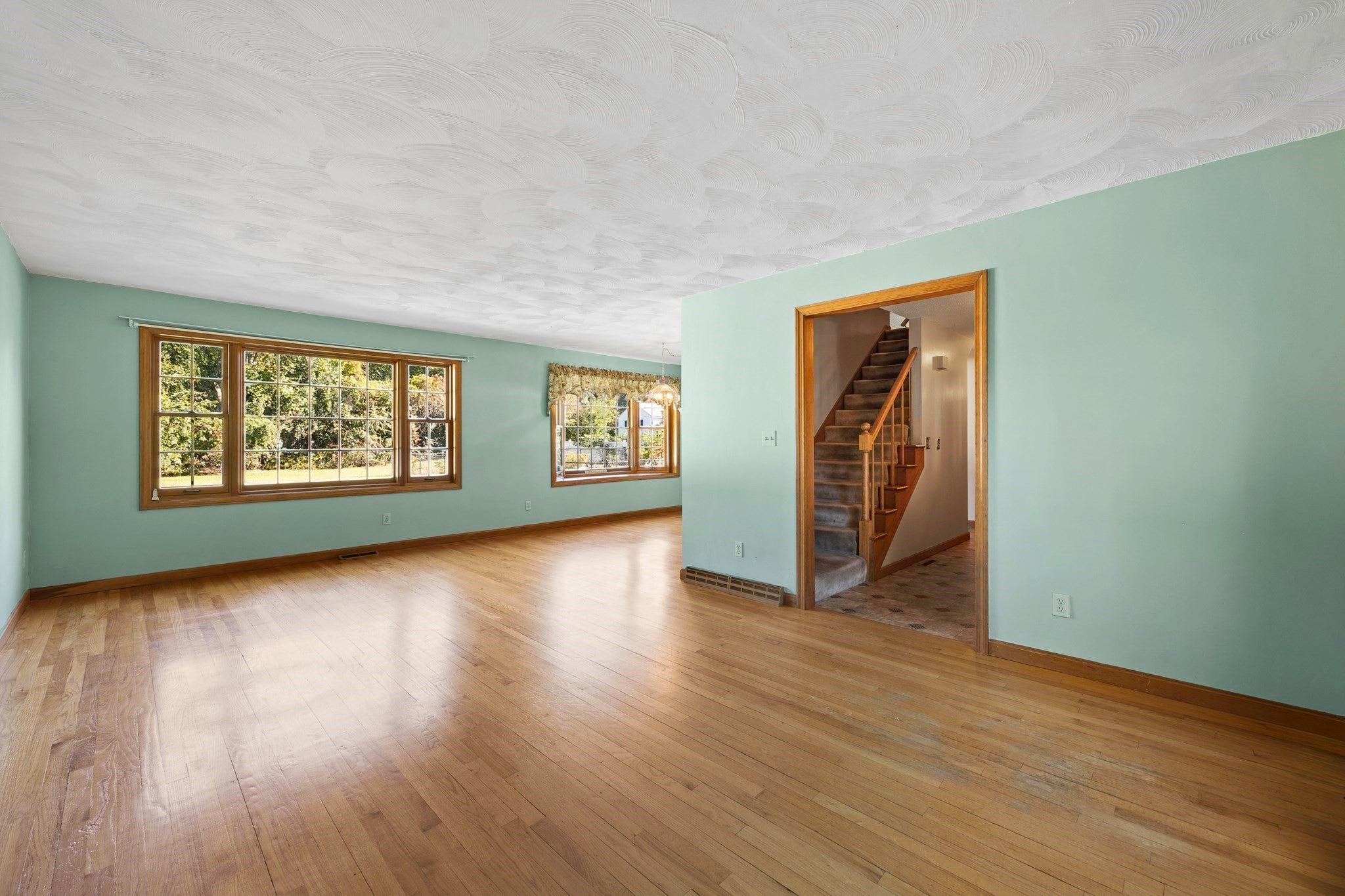 23 Magnolia Ter, South Hadley, MA, 23 Magnolia Ter, South Hadley, MA Photo #10