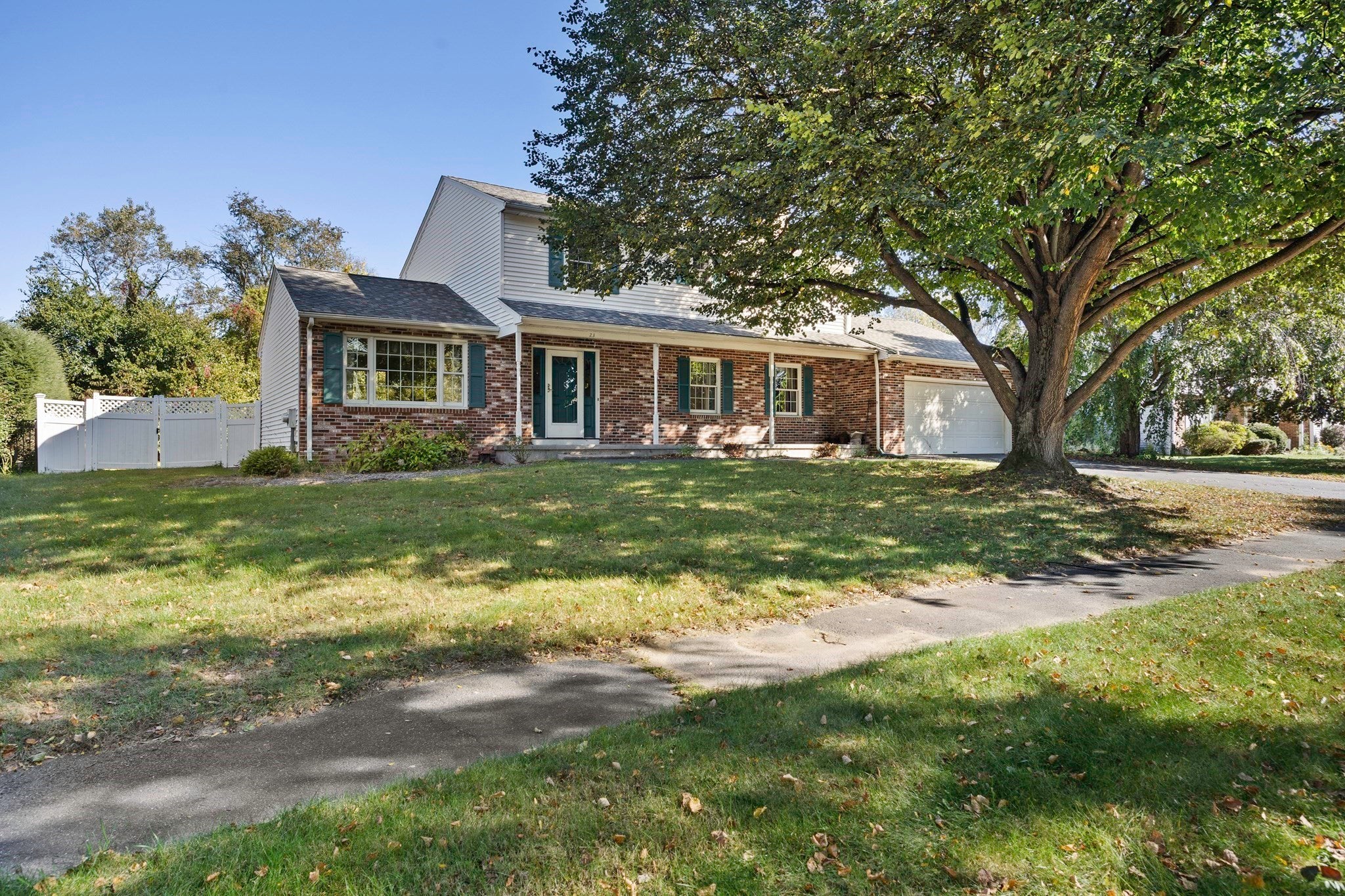 23 Magnolia Ter, South Hadley, MA, 23 Magnolia Ter, South Hadley, MA Photo #2