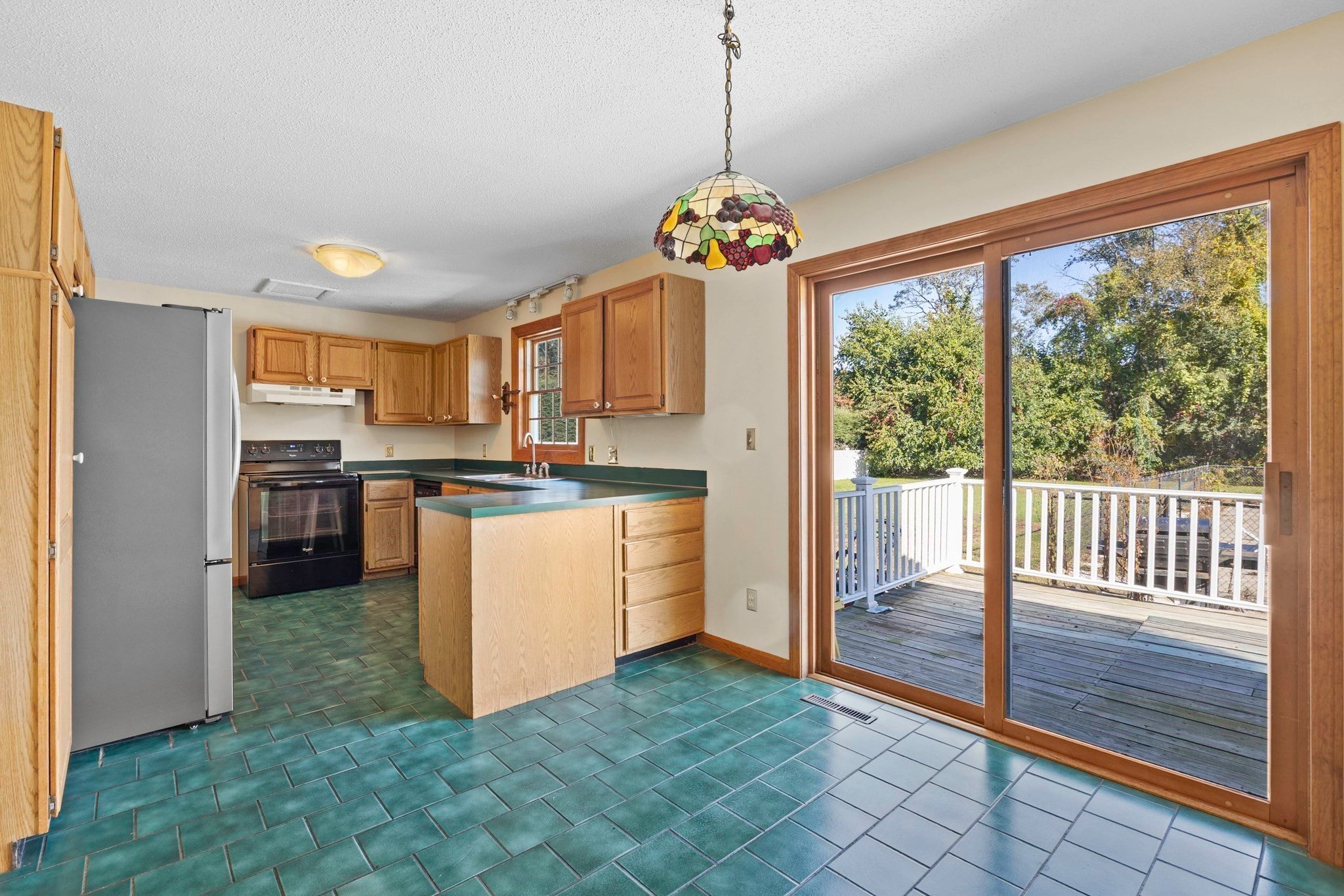 23 Magnolia Ter, South Hadley, MA, 23 Magnolia Ter, South Hadley, MA Photo #6