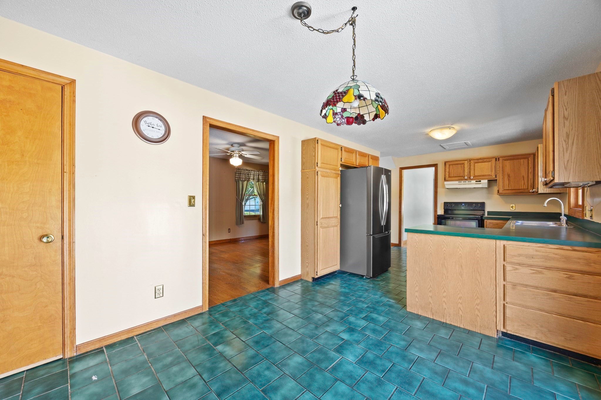 23 Magnolia Ter, South Hadley, MA, 23 Magnolia Ter, South Hadley, MA Photo #7