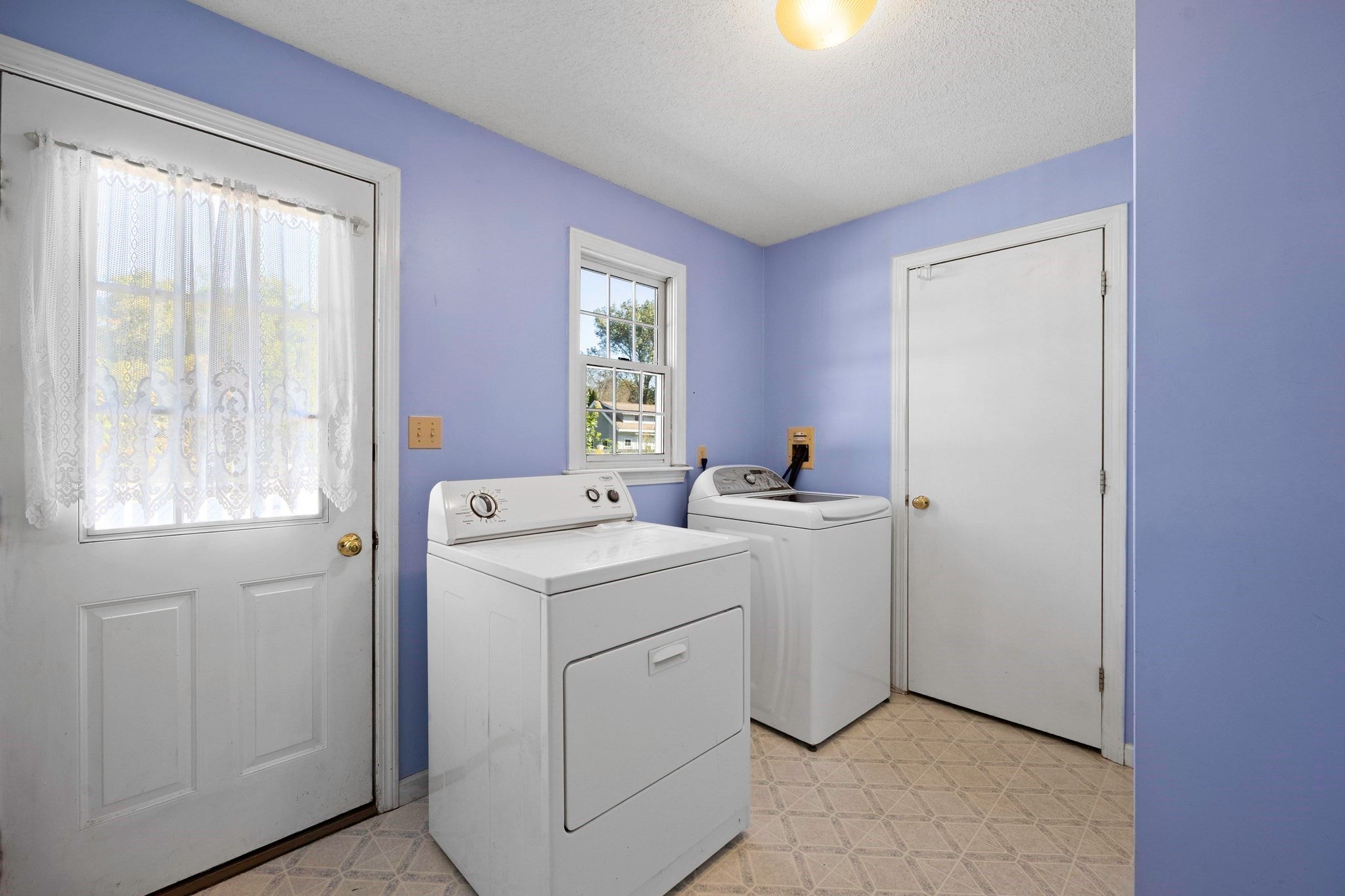 23 Magnolia Ter, South Hadley, MA, 23 Magnolia Ter, South Hadley, MA Photo #8