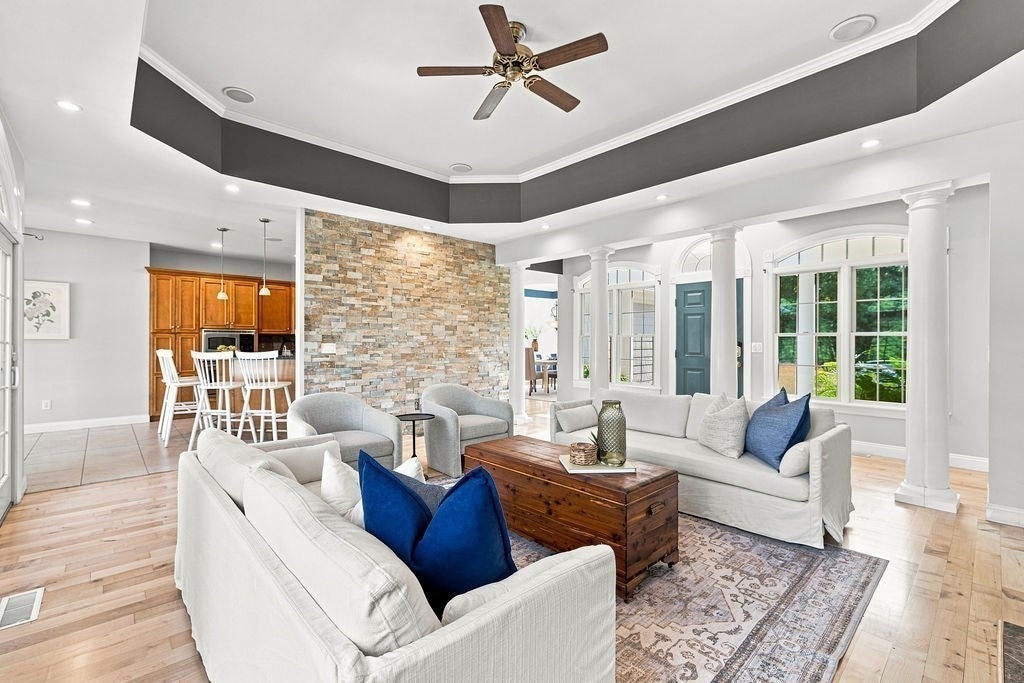 26 Ashlynn Way, Rehoboth, MA Photo #24