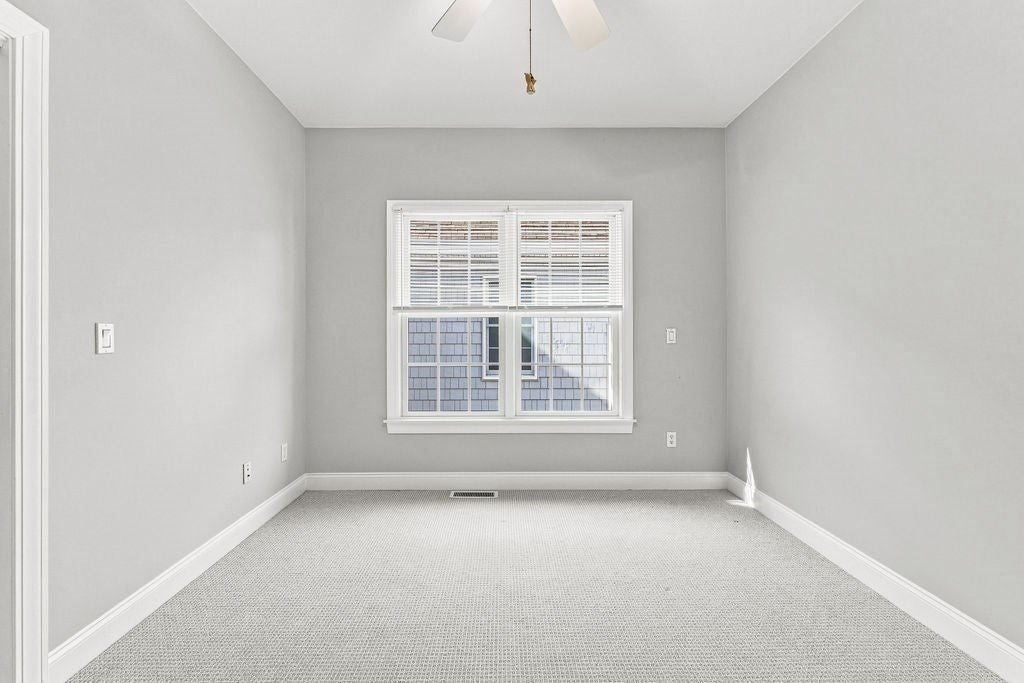 26 Ashlynn Way, Rehoboth, MA Photo #32