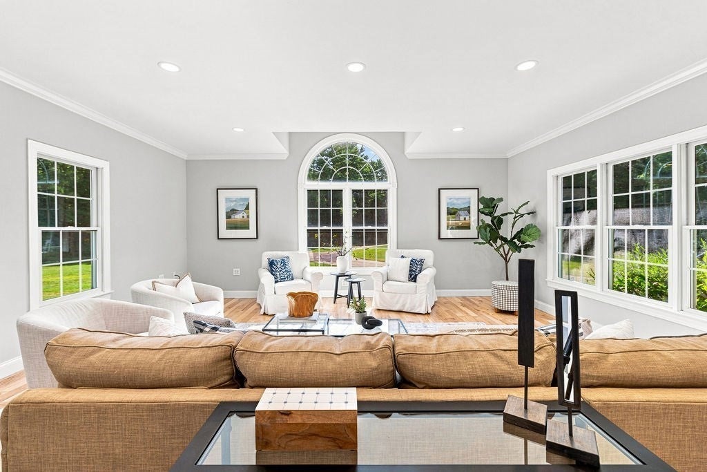 26 Ashlynn Way, Rehoboth, MA Photo #11