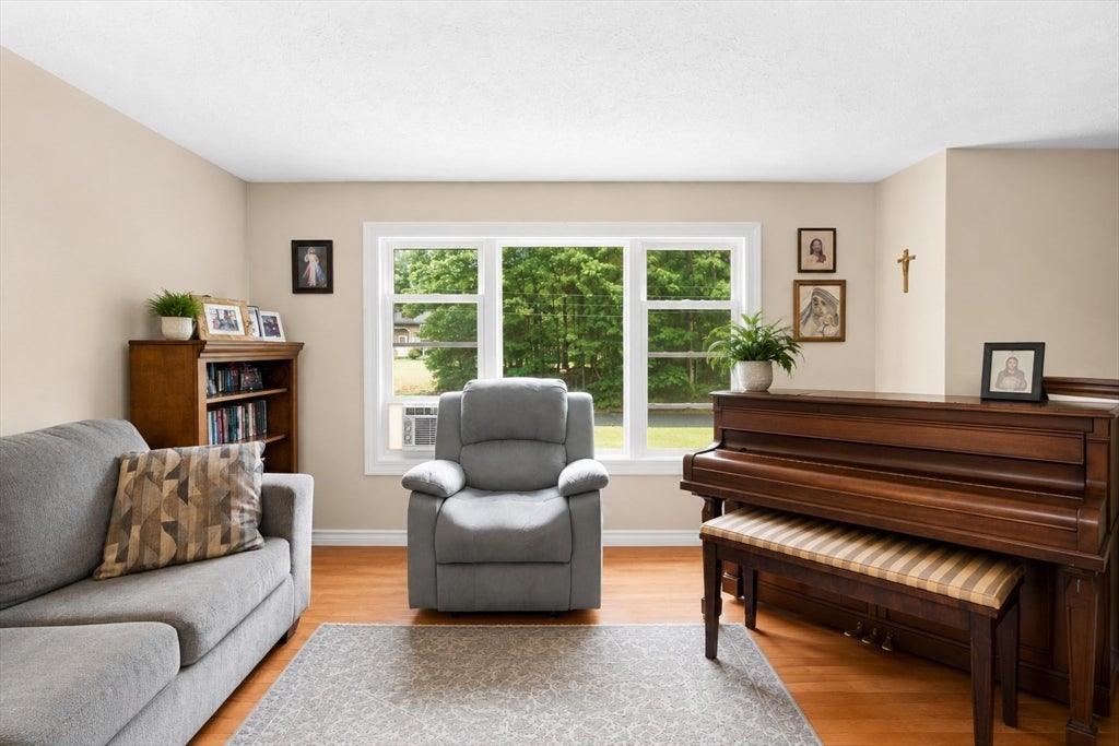 3 Harrison Ave, Lakeville, MA, 3 Harrison Ave, Lakeville, MA Photo #10
