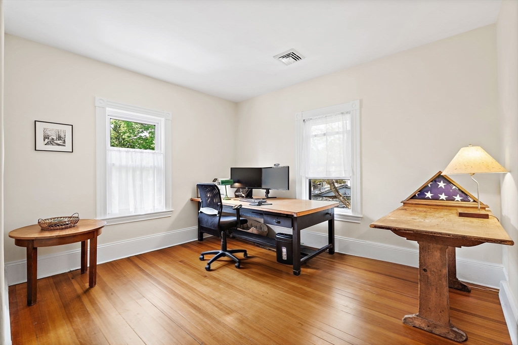 18 O'neil Street, Hudson, MA Photo #28