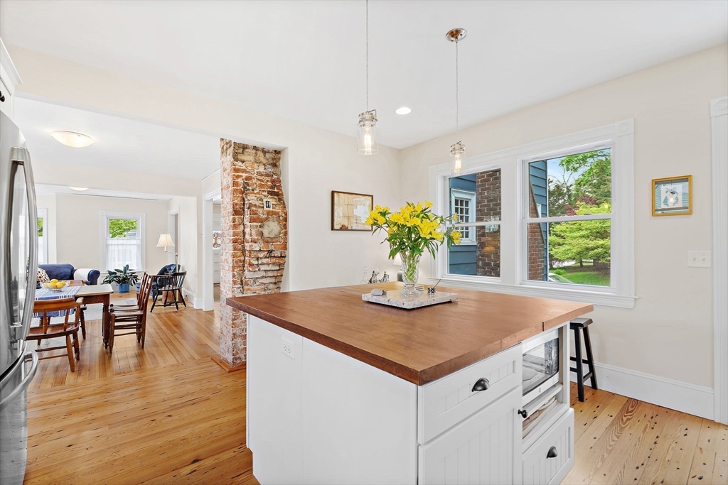 18 O'neil Street, Hudson, MA Photo #12