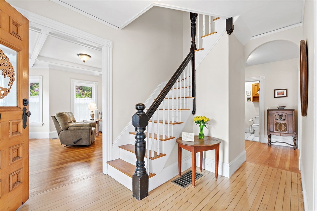 18 O'neil Street, Hudson, MA Photo #18