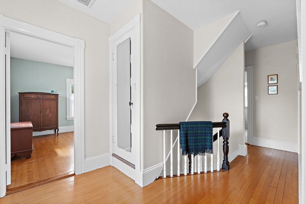 18 O'neil Street, Hudson, MA Photo #19