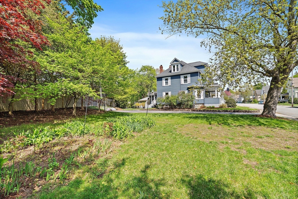 18 O'neil Street, Hudson, MA Photo #5