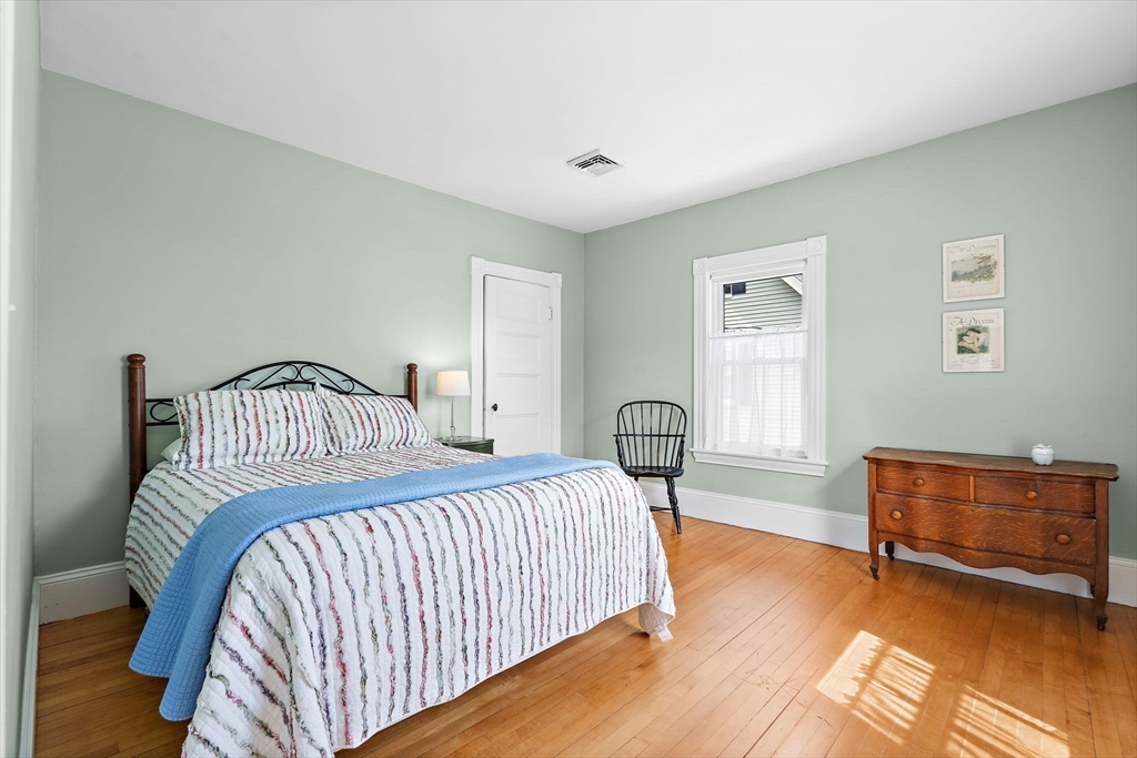 18 O'neil Street, Hudson, MA Photo #23