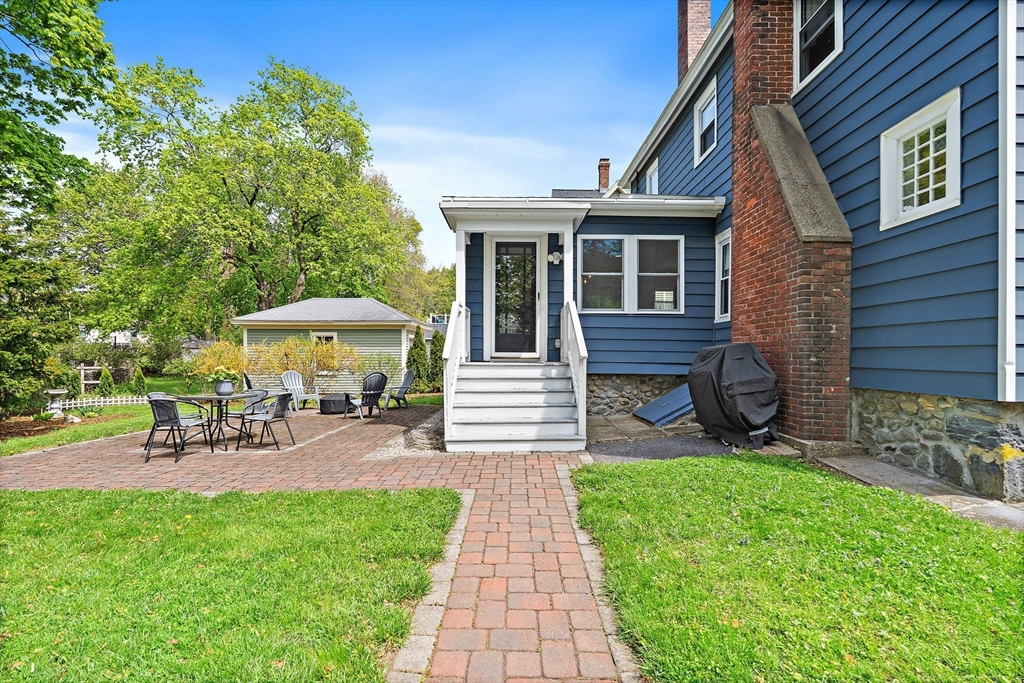 18 O'neil Street, Hudson, MA Photo #4