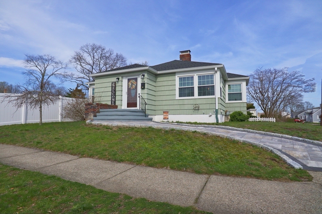 108 Caswell Street