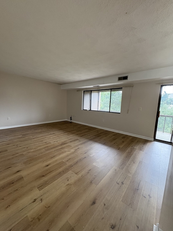 196 Old River Rd South 6C